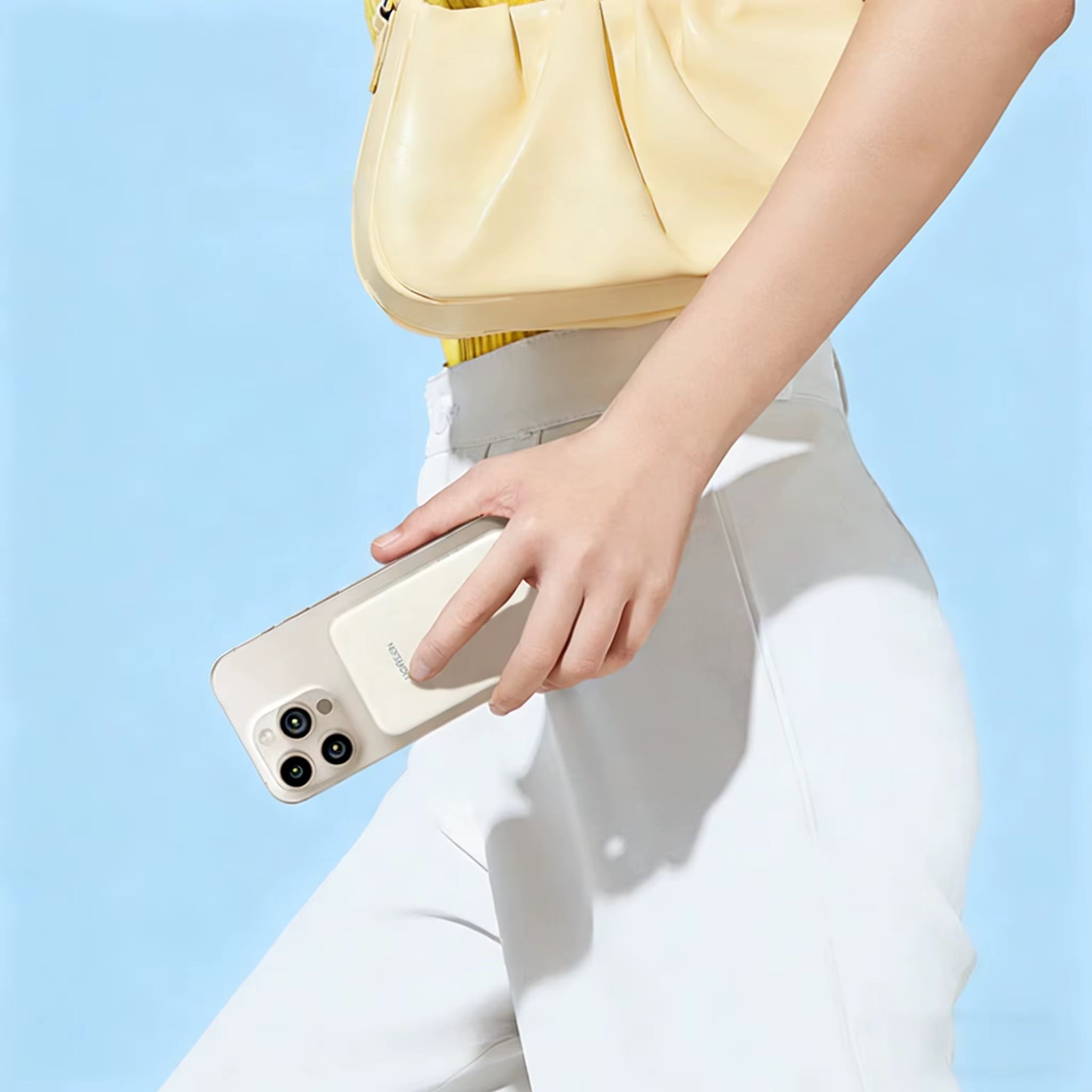 UGREEN Power Bank 5000Mah 15W Magnetic，Wireless Power Bank for Iphone12-17